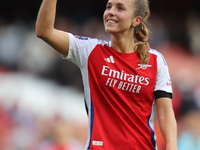 Lia Walti thanks the fans after the Barclays FA Women's Super League match between Arsenal and Chelsea at the Emirates Stadium in London, En...