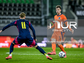 Netherlands player Rav van den Berg participates in the match between Netherlands U21 and Sweden U21 at the Goffertstadion for the Qualifica...