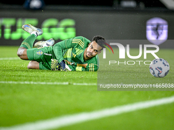 Sweden goalkeeper Oliver Dovin participates in the match between Netherlands U21 and Sweden U21 at the Goffertstadion for the Qualification...