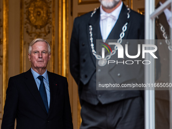 French Prime Minister Michel Barnier and his wife Isabelle Altamayer welcome King Philippe of the Belgians and Queen Mathilde at the Hotel d...