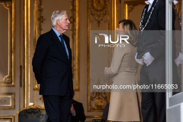 French Prime Minister Michel Barnier and his wife Isabelle Altamayer welcome King Philippe of the Belgians and Queen Mathilde at the Hotel d...