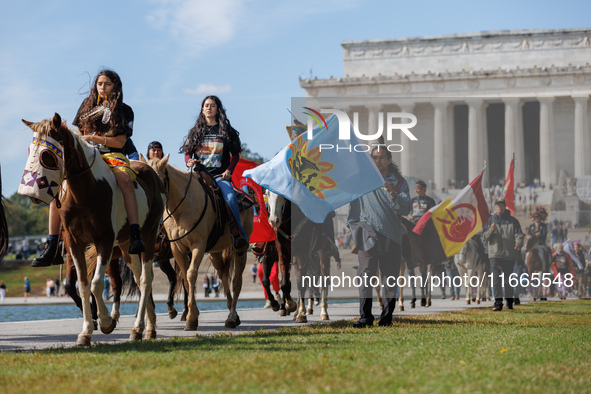 Members of the Muwekma Ohlone Tribe of the San Francisco Bay Area, along with other tribal groups and their supporters, arrive in Washington...