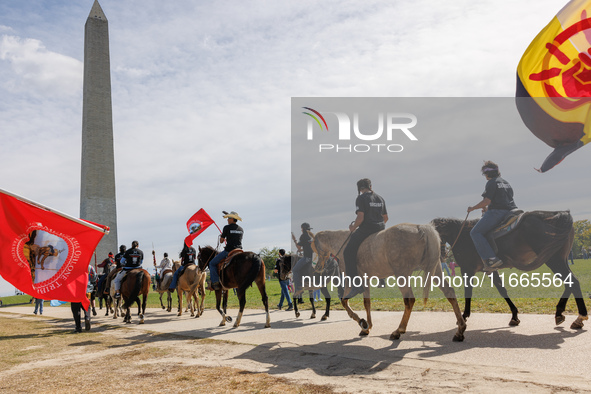 Members of the Muwekma Ohlone Tribe of the San Francisco Bay Area, along with other tribal groups and their supporters, arrive in Washington...