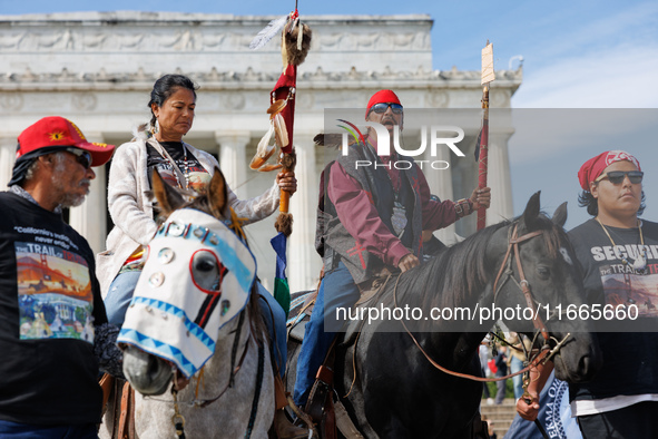 Members of the Muwekma Ohlone Tribe of the San Francisco Bay Area, along with other tribal groups and their supporters, arrive at the Lincol...