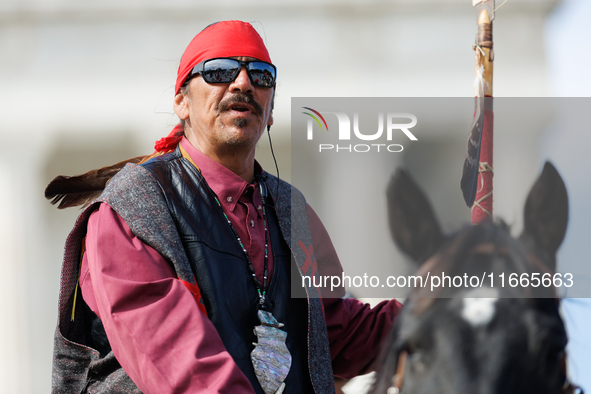 Members of the Muwekma Ohlone Tribe of the San Francisco Bay Area, along with other tribal groups and their supporters, arrive at the Lincol...