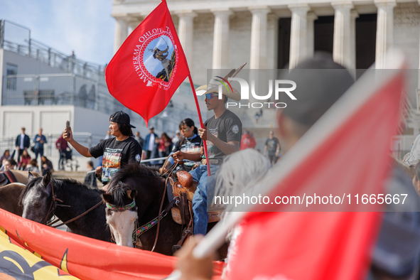 Members of the Muwekma Ohlone Tribe of the San Francisco Bay Area, along with other tribal groups and their supporters, arrive at the Lincol...