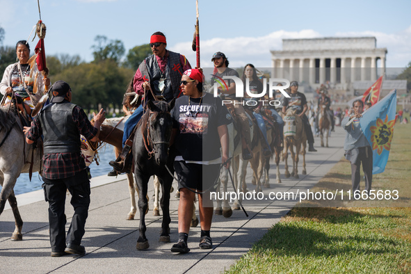 Members of the Muwekma Ohlone Tribe of the San Francisco Bay Area, along with other tribal groups and their supporters, arrive in Washington...