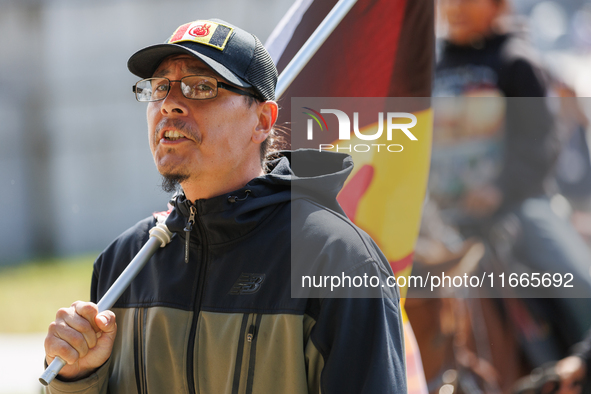 Members of the Muwekma Ohlone Tribe of the San Francisco Bay Area, along with other tribal groups and their supporters, arrive in Washington...