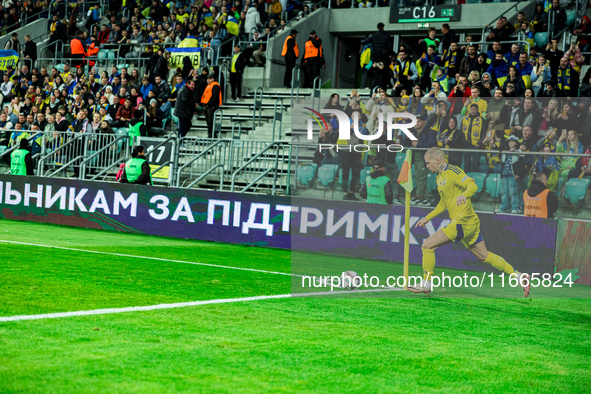 Mykhailo Mudryk participates in a match of the UEFA Nations League between the Ukraine and Czechia national teams in Wroclaw, Poland, on Oct...