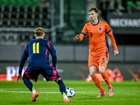 Netherlands player Rav van den Berg participates in the match between Netherlands U21 and Sweden U21 at the Goffertstadion for the Qualifica...