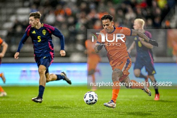 Netherlands player Million Manhoef participates in the match between Netherlands U21 and Sweden U21 at the Goffertstadion for the Qualificat...