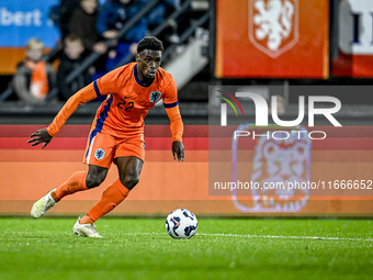 Netherlands player Ernest Poku participates in the match between Netherlands U21 and Sweden U21 at the Goffertstadion for the Qualification...