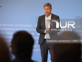 Economics Minister and Vice Chancellor Robert Habeck attends the handover of the first climate protection contracts at the Federal Ministry...