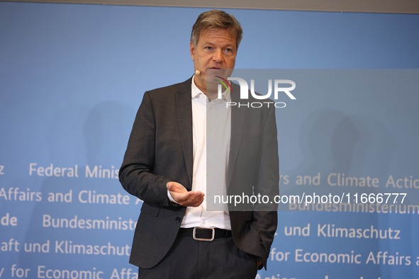 Economics Minister and Vice Chancellor Robert Habeck attends the handover of the first climate protection contracts at the Federal Ministry...