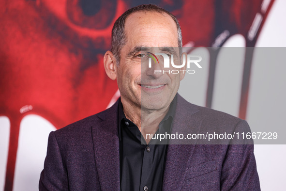 Peter Jacobson arrives at the Global Premiere Of Paramount Pictures' 'Smile 2' held at Paramount Pictures Studios on October 14, 2024 in Hol...