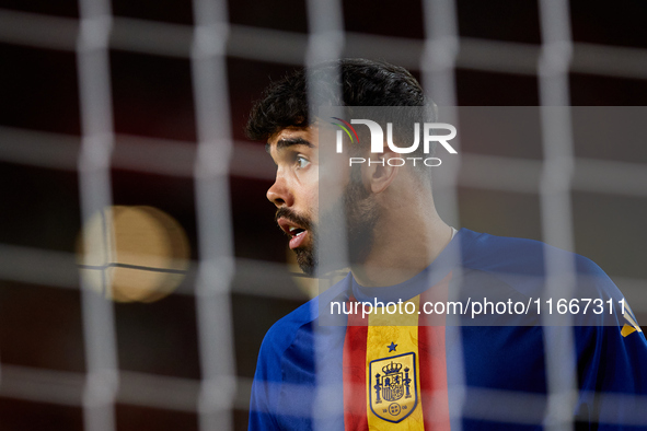 David Raya of Spain looks on before the UEFA Nations League 2024/25 League A Group A4 game between Spain and Denmark at Enrique Roca stadium...