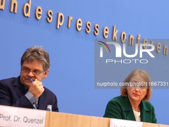 Mathias Albert, head of the study, and Family Minister Lisa Paus present the Shell Youth Study 2024 at the Federal Press Conference in Berli...