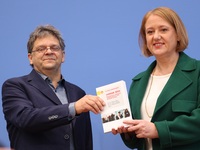 Mathias Albert, head of the study, and Family Minister Lisa Paus present the Shell Youth Study 2024 at the Federal Press Conference in Berli...