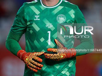 Kasper Schmeichel of Denmark looks on during the UEFA Nations League 2024/25 League A Group A4 game between Spain and Denmark at Enrique Roc...