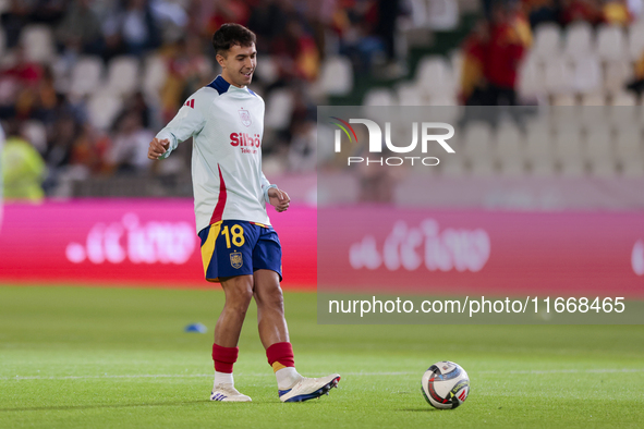 Martin Zubimendi of Spain passes the ball during the UEFA Nations League 2024/25 League A Group A4 match between Spain and Serbia at Nuevo A...