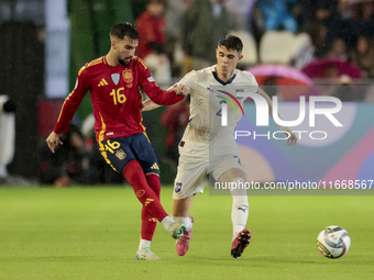 Alex Baena of Spain battles for the ball during the UEFA Nations League 2024/25 League A Group A4 match between Spain and Serbia at Nuevo Ar...