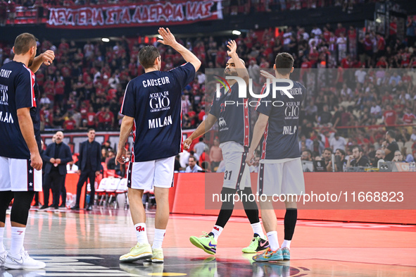 Shavon Shields of EA7 Emporio Armani Milan participates in the Euroleague, Round 3 match between Olympiacos Piraeus and EA7 Emporio Armani M...