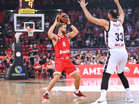 Thomas Walkup of Olympiacos Piraeus plays during the Euroleague, Round 3 match between Olympiacos Piraeus and EA7 Emporio Armani Milan at Pe...