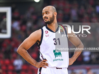 Shavon Shields of EA7 Emporio Armani Milan plays during the Euroleague, Round 3 match between Olympiacos Piraeus and EA7 Emporio Armani Mila...