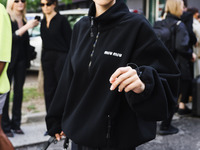 Amelia Gray Hamlin attends the Max Mara Fashion Show during the Milan Womenswear Spring/Summer 2025 in Milan, Italy, on September 19, 2024....