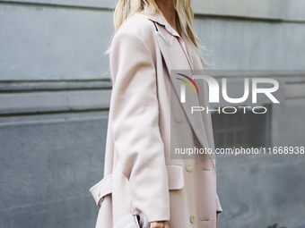 Frida Aasen attends the Max Mara Fashion Show during the Milan Womenswear Spring/Summer 2025 in Milan, Italy, on September 19, 2024 (