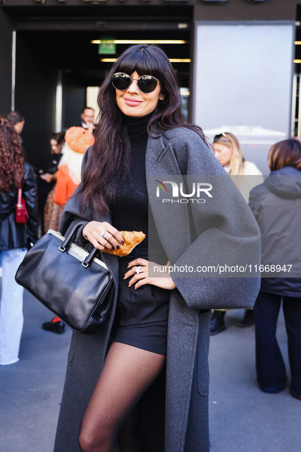 Jameela Jamil attends the Max Mara Fashion Show during the Milan Womenswear Spring/Summer 2025 in Milan, Italy, on September 19, 2024 