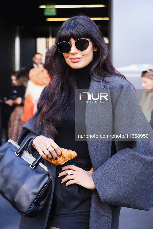 Jameela Jamil attends the Max Mara Fashion Show during the Milan Womenswear Spring/Summer 2025 in Milan, Italy, on September 19, 2024 