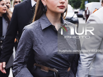 Joey King attends the Max Mara Fashion Show during the Milan Womenswear Spring/Summer 2025 in Milan, Italy, on September 19, 2024 (