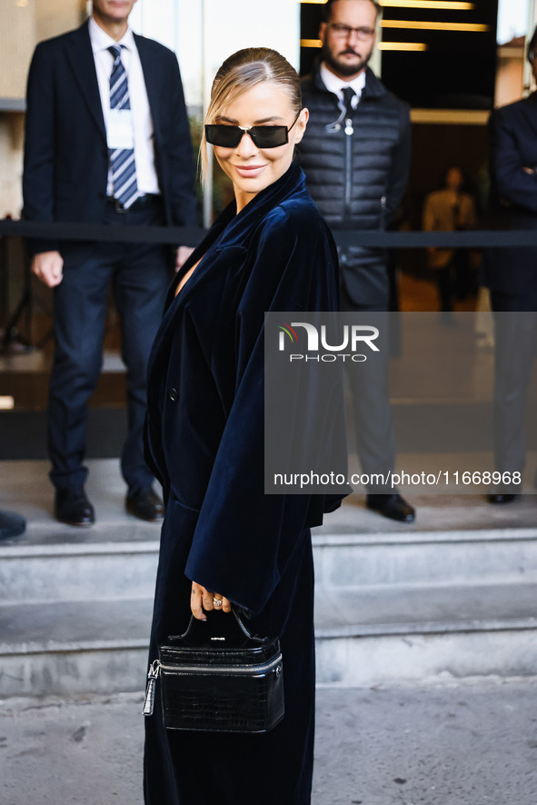 Veronica Ferraro attends the Max Mara Fashion Show during the Milan Womenswear Spring/Summer 2025 in Milan, Italy, on September 19, 2024 