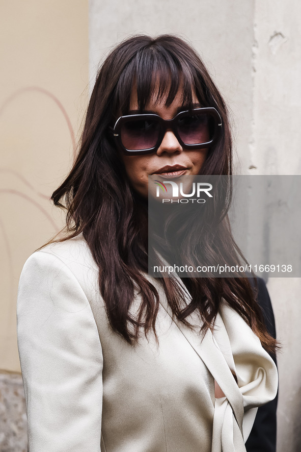 Maia Mitchell attends the Boss Fashion Show during the Milan Womenswear Spring/Summer 2025 in Milan, Italy, on September 18, 2024 