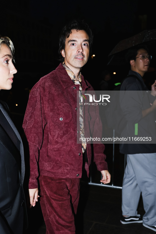 Diodato attends the Etro Fashion Show during the Milan Womenswear Spring/Summer 2025 in Milan, Italy, on September 18, 2024 