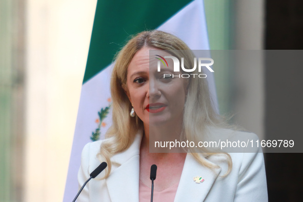 Executive director of Mexico Pacific, Sarah Bairstow, speaks during a press conference after the High Level Summit between U.S. and Mexican...