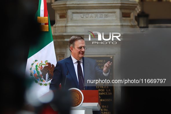 Marcelo Ebrard Casaubon, Secretary of the Economy, speaks during a press conference after the High Level Summit between U.S. and Mexican bus...