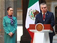 President of Mexico, Claudia Sheinbaum Pardo, and Francisco Alberto Cervantes Diaz, president of the Business Coordinating Council (CCE), sp...