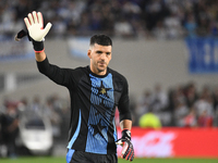 Geronimo Rulli of Argentina warms up before a match between Argentina and Bolivia at Estadio Mas Monumental Antonio Vespucio Liberti in Buen...