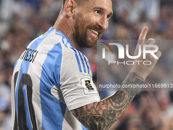 Lionel Messi celebrates his first goal of the night during a match between Argentina and Bolivia at Estadio Mas Monumental Antonio Vespucio...