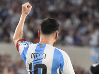 Lionel Messi celebrates his first goal of the night during a match between Argentina and Bolivia at Estadio Mas Monumental Antonio Vespucio...