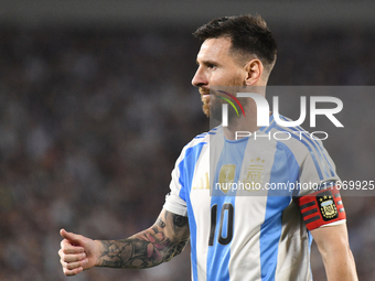 Lionel Messi of Argentina plays during a match between Argentina and Bolivia at Estadio Mas Monumental Antonio Vespucio Liberti in Buenos Ai...