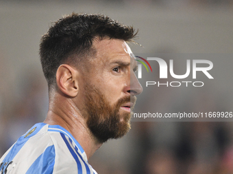 Lionel Messi of Argentina plays during a match between Argentina and Bolivia at Estadio Mas Monumental Antonio Vespucio Liberti in Buenos Ai...