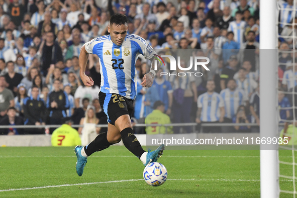 Lautaro Martinez of Argentina scores the second goal for his team during a match between Argentina and Bolivia at Estadio Mas Monumental Ant...