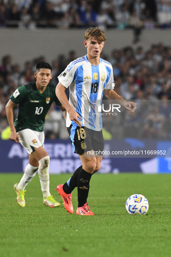 Nicolas Paz makes his national team debut in a match between Argentina and Bolivia at Estadio Mas Monumental Antonio Vespucio Liberti in Bue...