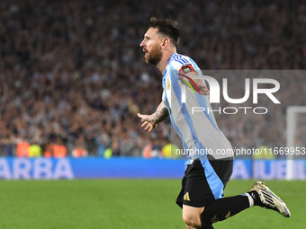 Lionel Messi celebrates his second goal of the night during a match between Argentina and Bolivia at Estadio Mas Monumental Antonio Vespucio...