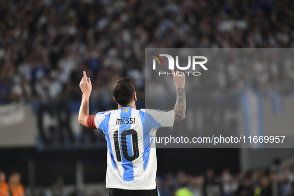 Lionel Messi celebrates his second goal of the night during a match between Argentina and Bolivia at Estadio Mas Monumental Antonio Vespucio...