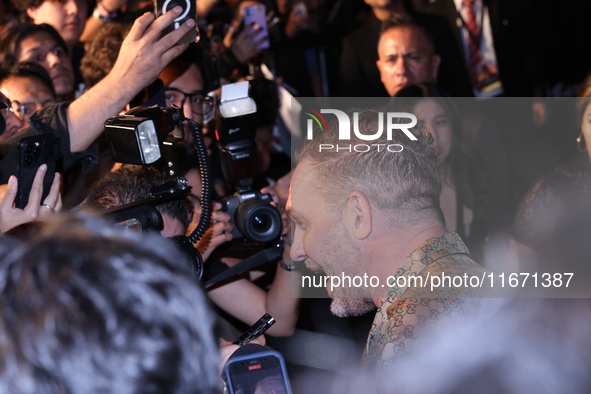 Tom Hardy attends the black carpet fan event for Venom: The Last Dance at Toreo Parque Central in Mexico City, Mexico, on October 15, 2024. 