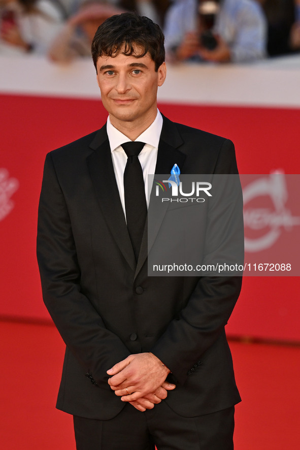 Lino Guanciale attends the ''Berlinguer - The Great Ambition'' (Berlinguer - La grande ambizione) red carpet during the 18th Rome Film Festi...